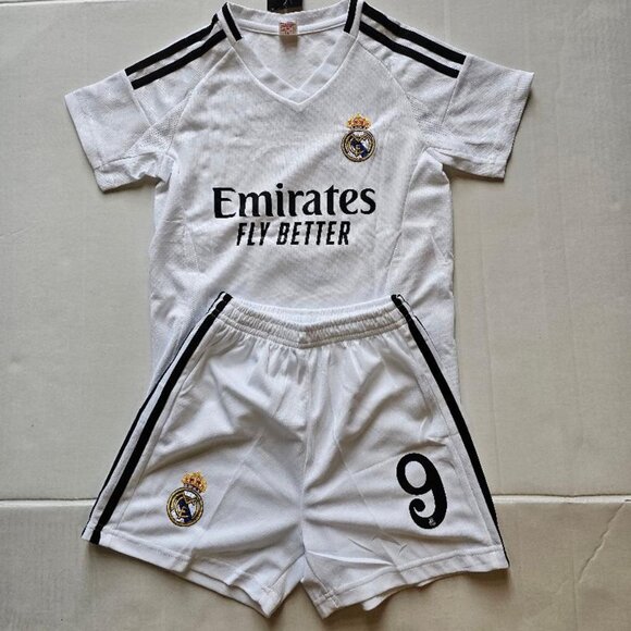 Mbappe Number 9 kid set - Picture 2 of 2